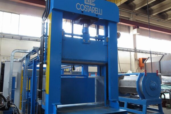 Costarelli Macchine per riciclo plastica CESOIA_26 (12)